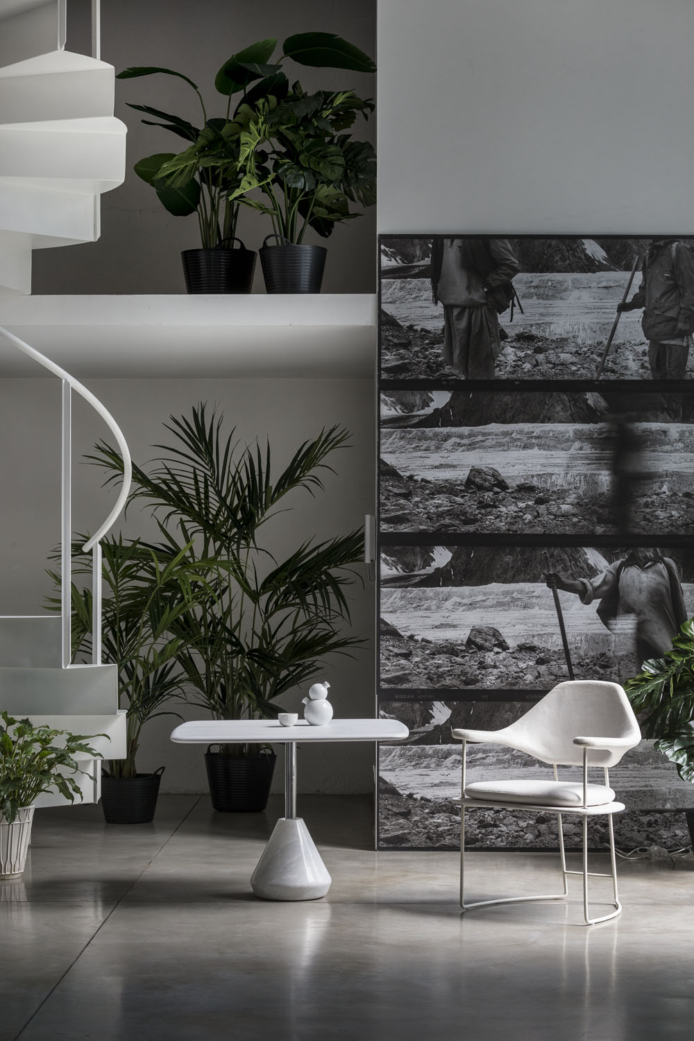 乐竞平台 - 坐具|餐椅|办公家具|设计师家具|Mova餐椅